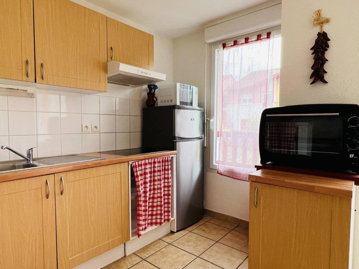 Appartement F2 A Cambo-Les-Bains Avec Piscine, Proche Thermes, Terrasse Et Parking - Fr-1-495-36 المظهر الخارجي الصورة