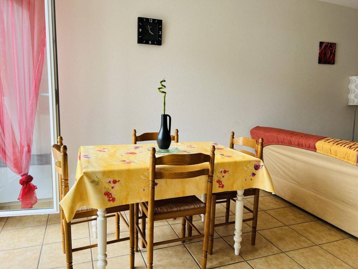 Appartement F2 A Cambo-Les-Bains Avec Piscine, Proche Thermes, Terrasse Et Parking - Fr-1-495-36 المظهر الخارجي الصورة